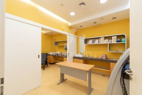 Loja com 335m2 no centro da cidade de olhão