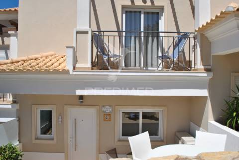 Fantástico duplex com vista para o oceano