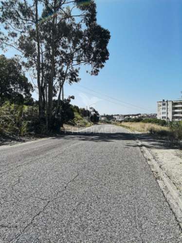 Terreno urbano com projeto aprovado para moradia de luxo - santarém