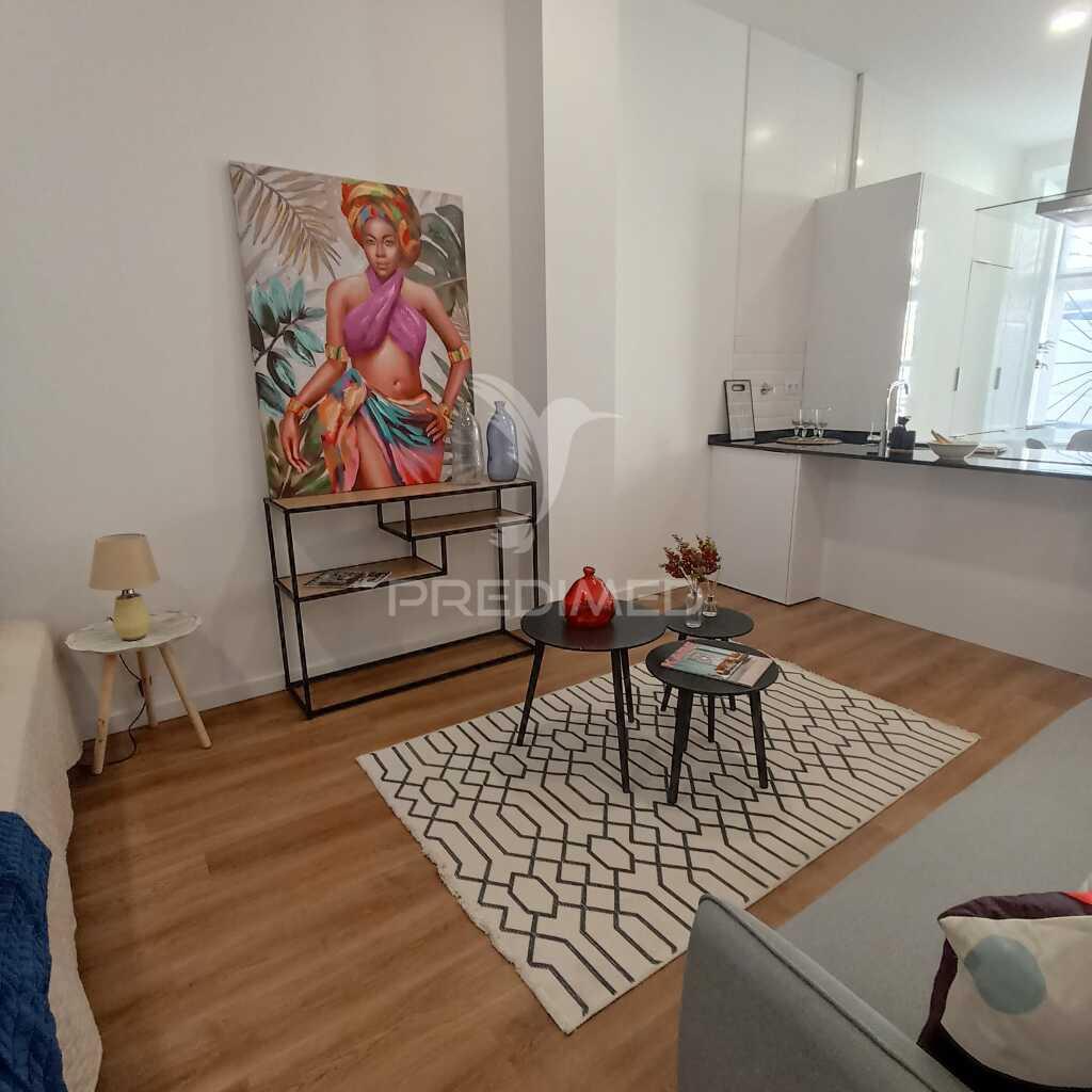 Apartamento t0 totalmente renovado em lisboa