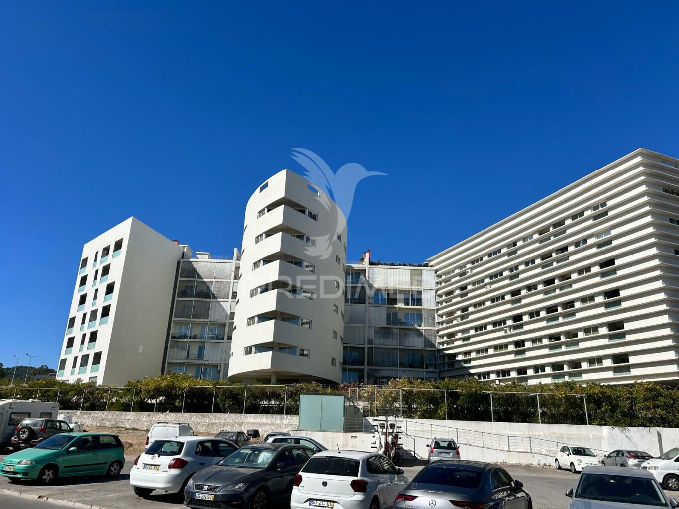 Apartamento t2 com terraço em excelente estado em setúbal
