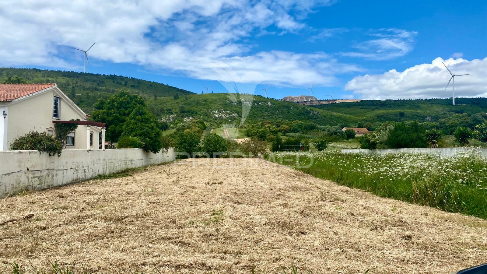 Terreno urbanizável a 7 km de, rio maior