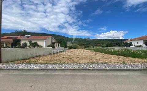 Terreno urbanizável a 7 km de, rio maior