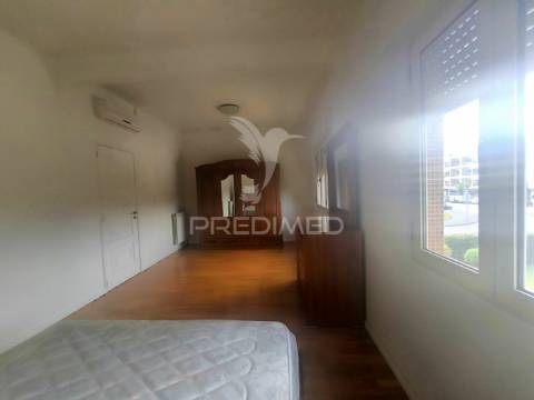 Moradia t3 para arrendamento - mobilada