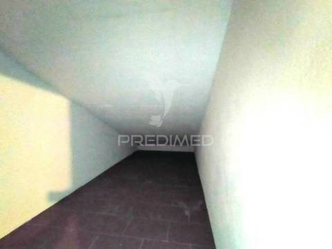 Apartamento t3 c/ terraço e garagem | mafra