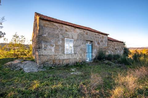 Quinta em belmonte (serra da estrela)
