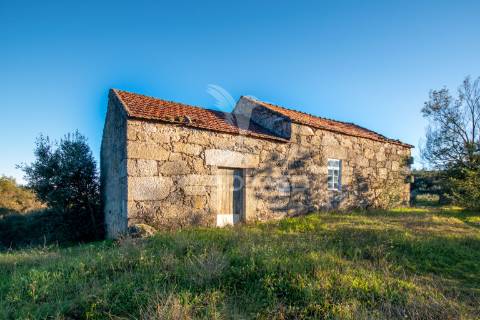 Quinta em belmonte (serra da estrela)
