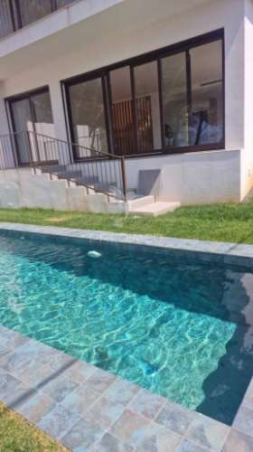 Moradia t3 com piscina em cascais
