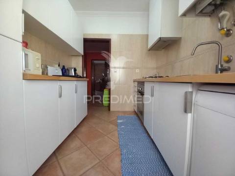 Apartamento t3+1 no centro de almada