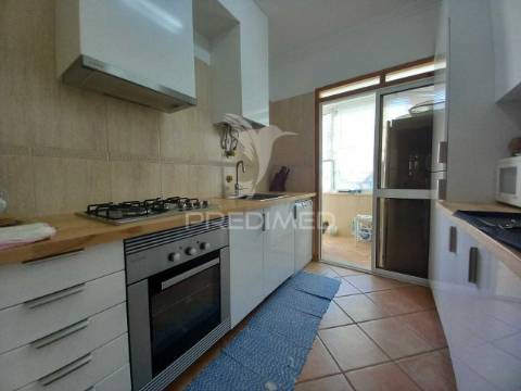 Apartamento t3+1 no centro de almada