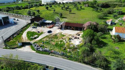 Armazém comercial com terreno, são pedro / alcanena