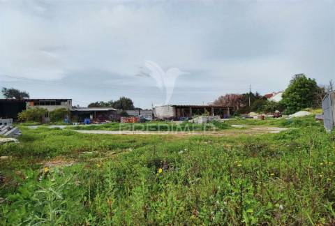 Armazém comercial com terreno, são pedro / alcanena