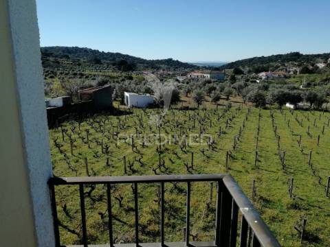 Quinta em zona nobre da cidade de portalegre