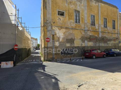 Terreno urbano na baixa de olhão (zona aru)