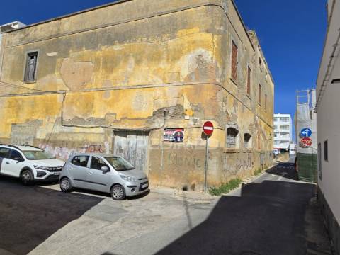 Terreno urbano na baixa de olhão (zona aru)