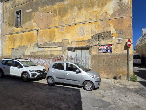 Terreno urbano na baixa de olhão (zona aru)
