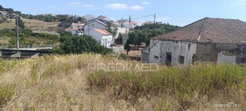 Armazém em ribeira do pardo/ santana/ nisa