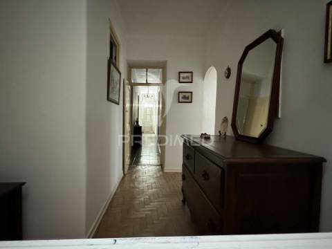 Moradia bifamiliar em portalegre