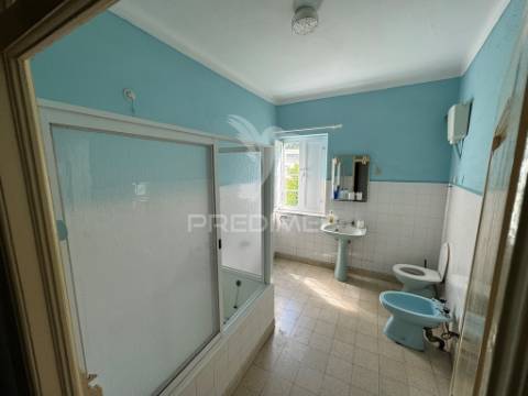 Moradia bifamiliar em portalegre