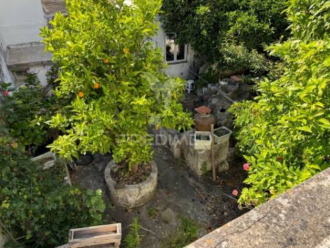 Moradia bifamiliar em portalegre