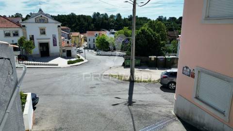 Terreno urbano no centro da vila de pernes / santarém