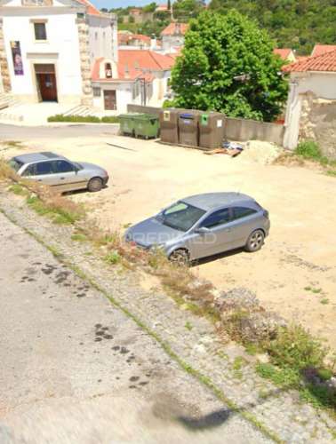 Terreno urbano no centro da vila de pernes / santarém