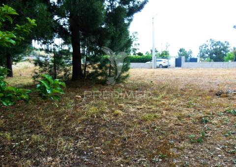 Terreno para construção em abaças - vila real