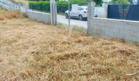 Terreno para construção em abaças - vila real