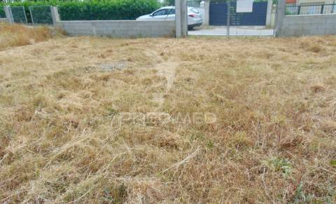 Terreno para construção em abaças - vila real