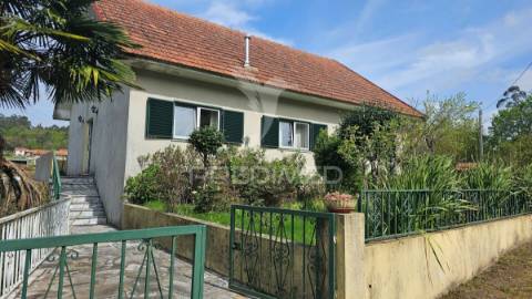 Quintinha bi-familiar