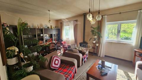 Quintinha bi-familiar