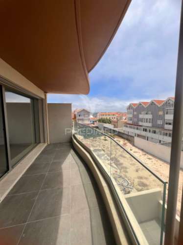 Apartamento t2 na praia da costa nova