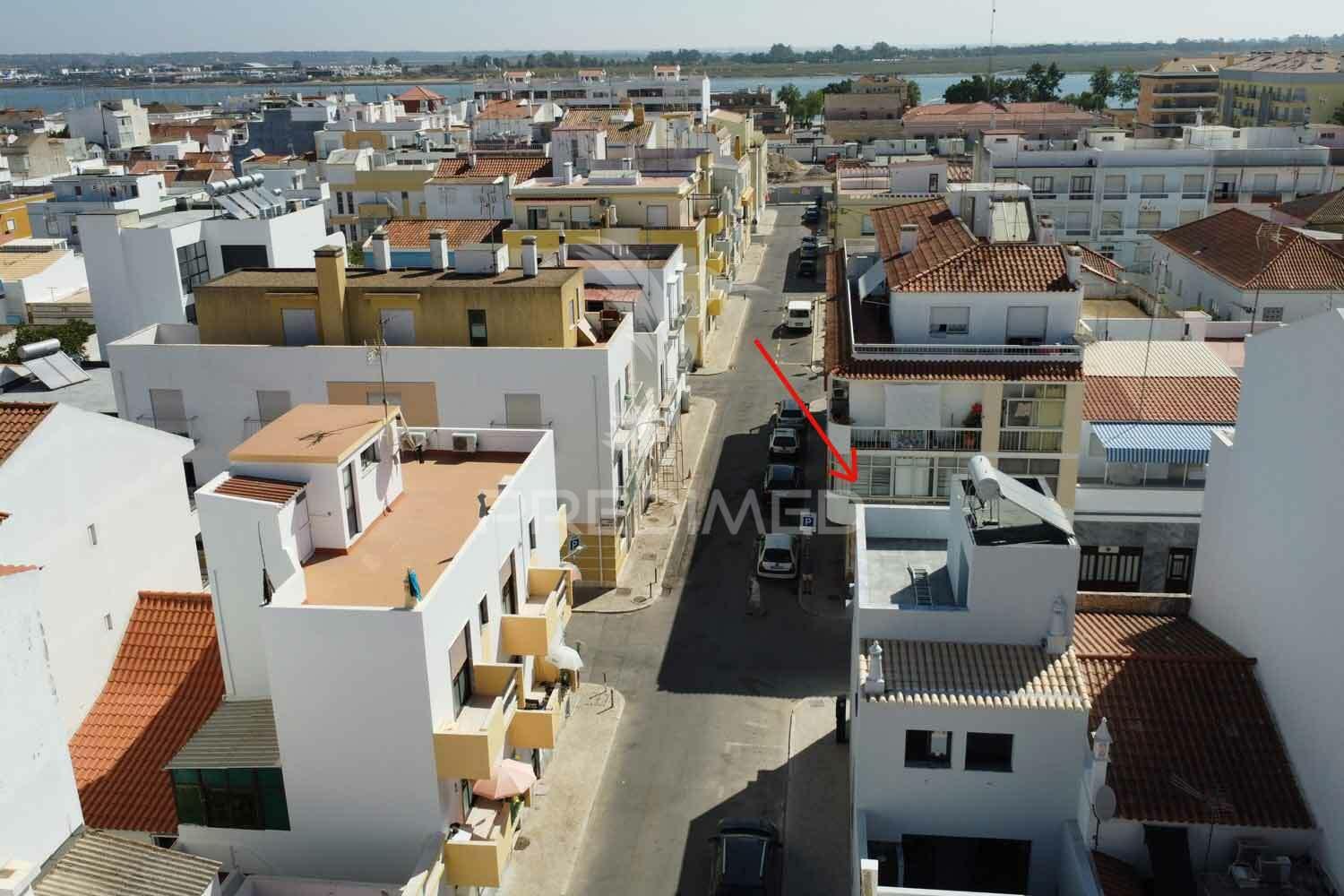 Moradia t2 nova, central, em vila real de santo antónio