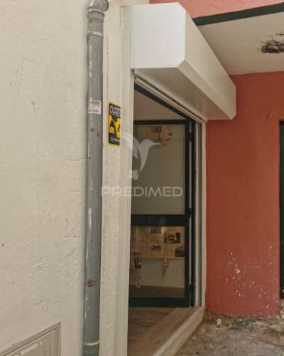 Loja no centro de alfama - negócio a não perder