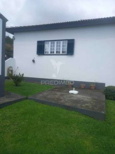 Moradia t3 na terra-chã