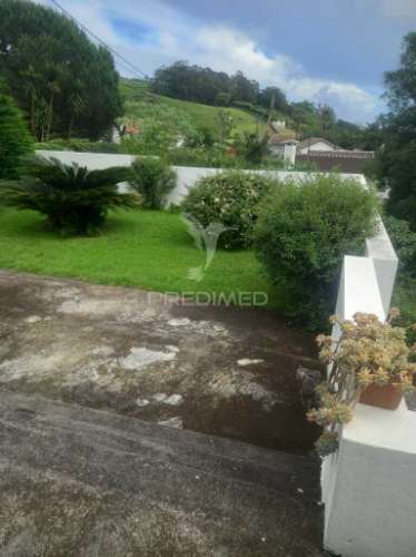 Moradia t3 na terra-chã