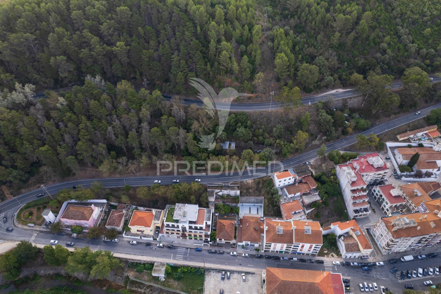 Terreno urbano para moradias - alenquer