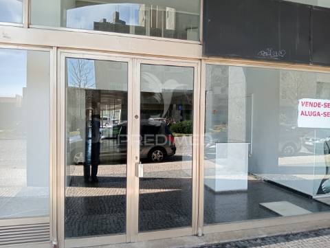 Loja no centro do porto