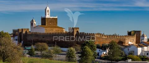 Espaço comercial na praça da república