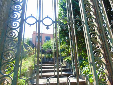 Casa centenária no alto douro vinhateiro