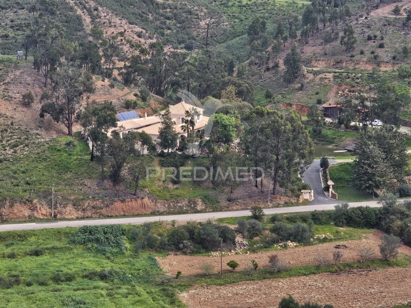 Terreno rustico c/projeto