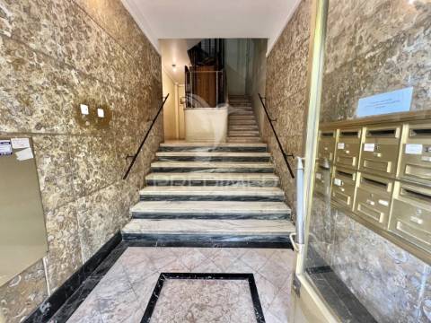 Apartamento t1 arroios lisboa