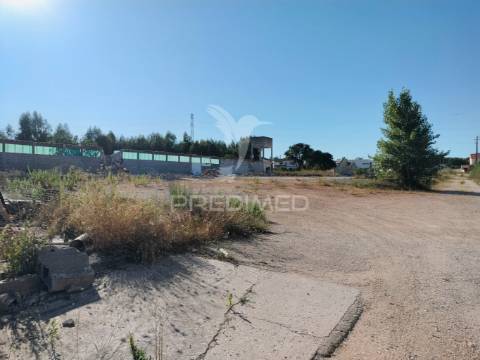 Loteamento habitacional para 25 moradias no centro de entroncamento