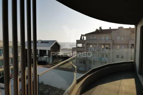 Apartamento t3 na praia da costa nova