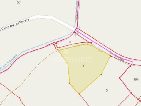 Terreno rústico, bugalhos, alcanena