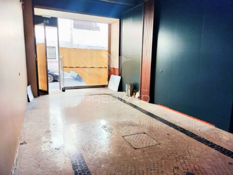 Loja para venda em torres novas – oportunidade imperdível!