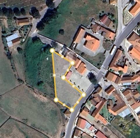 Terreno urbano em arneiro de tremês, santarém.