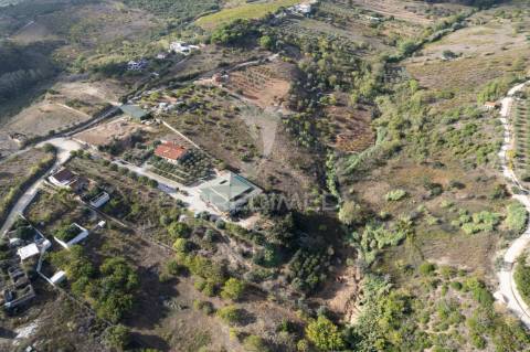 Terreno e moradia com projeto para lar - alenquer