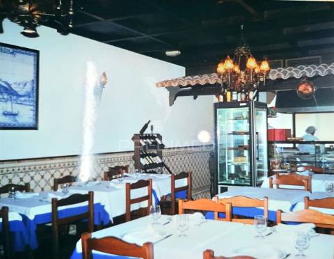 Restaurante e snack-bar totalmente equipado / santarém