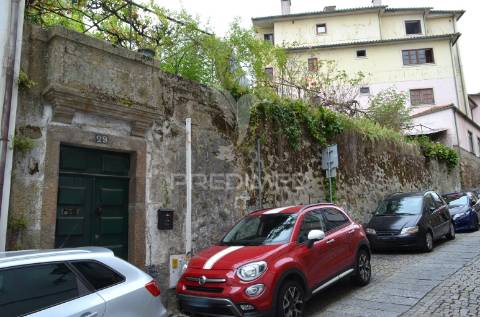 Prédio para reabiltar